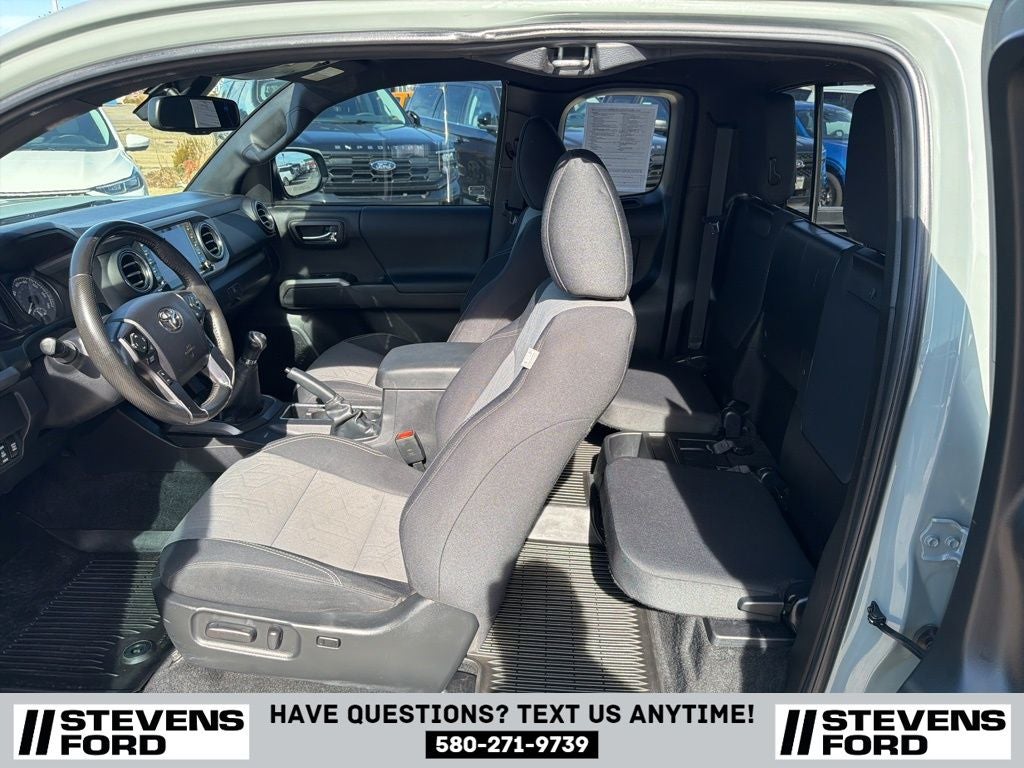 2022 Toyota Tacoma TRD Sport V6