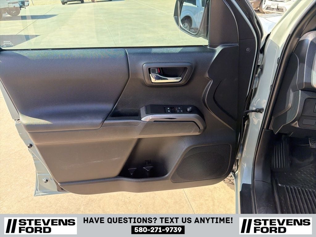 2022 Toyota Tacoma TRD Sport V6