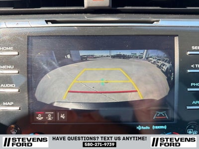 2020 Toyota Camry Hybrid XLE