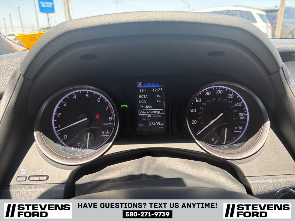 2023 Toyota Camry SE