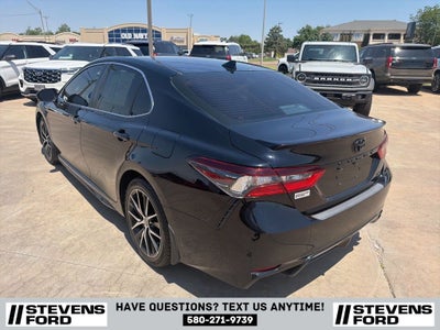 2023 Toyota Camry SE