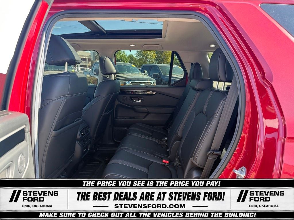 2025 Honda Pilot Touring