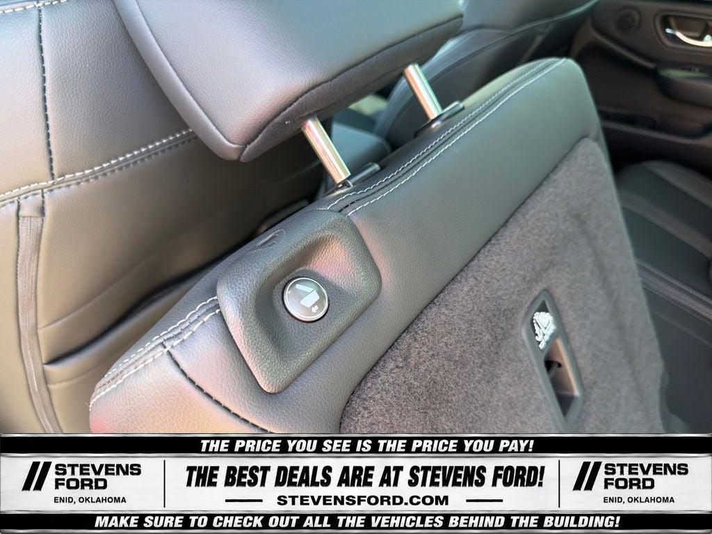 2025 Honda Pilot Touring