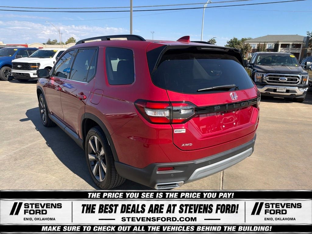 2025 Honda Pilot Touring