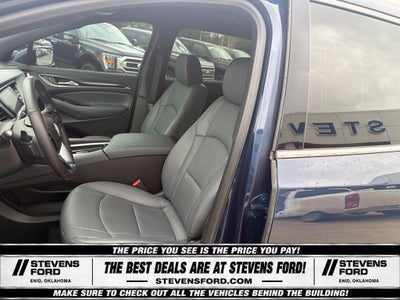 2022 Buick Enclave Essence