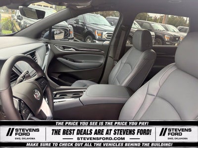 2022 Buick Enclave Essence