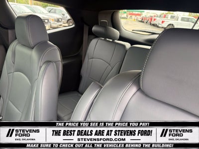 2022 Buick Enclave Essence