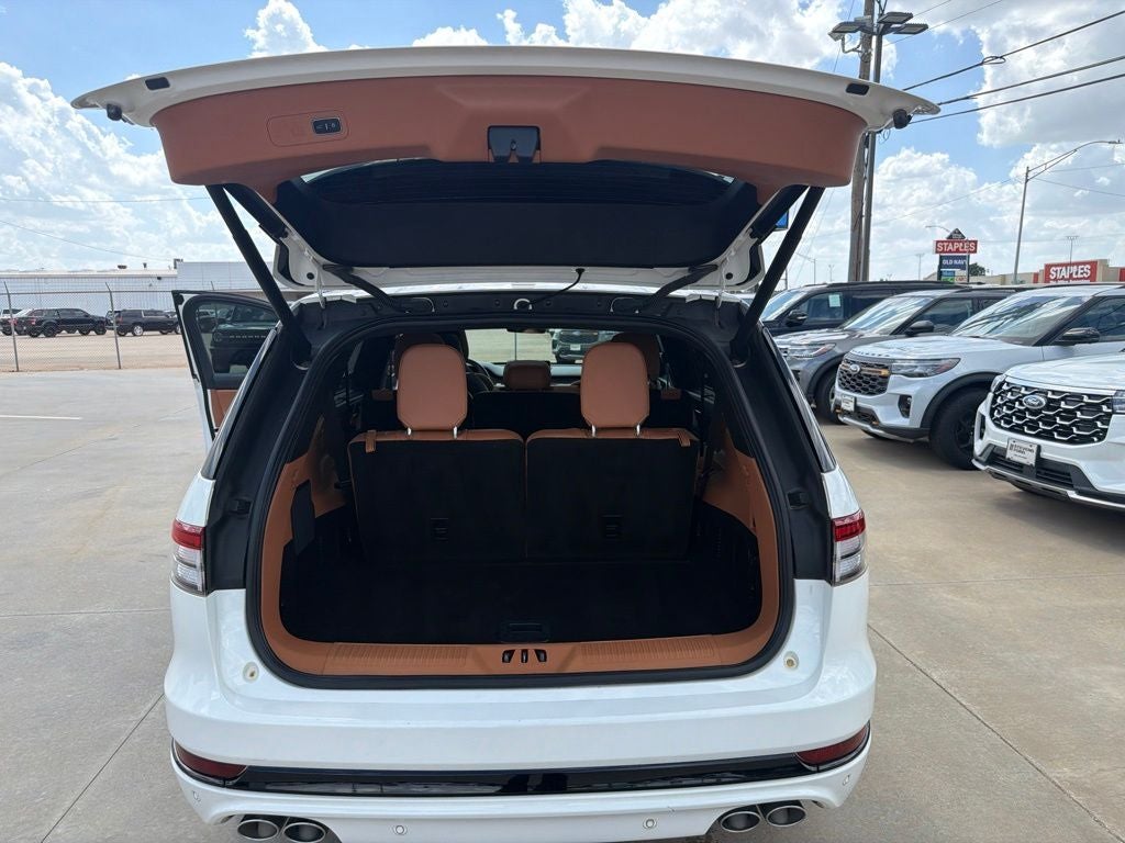 2024 Lincoln Aviator Black Label
