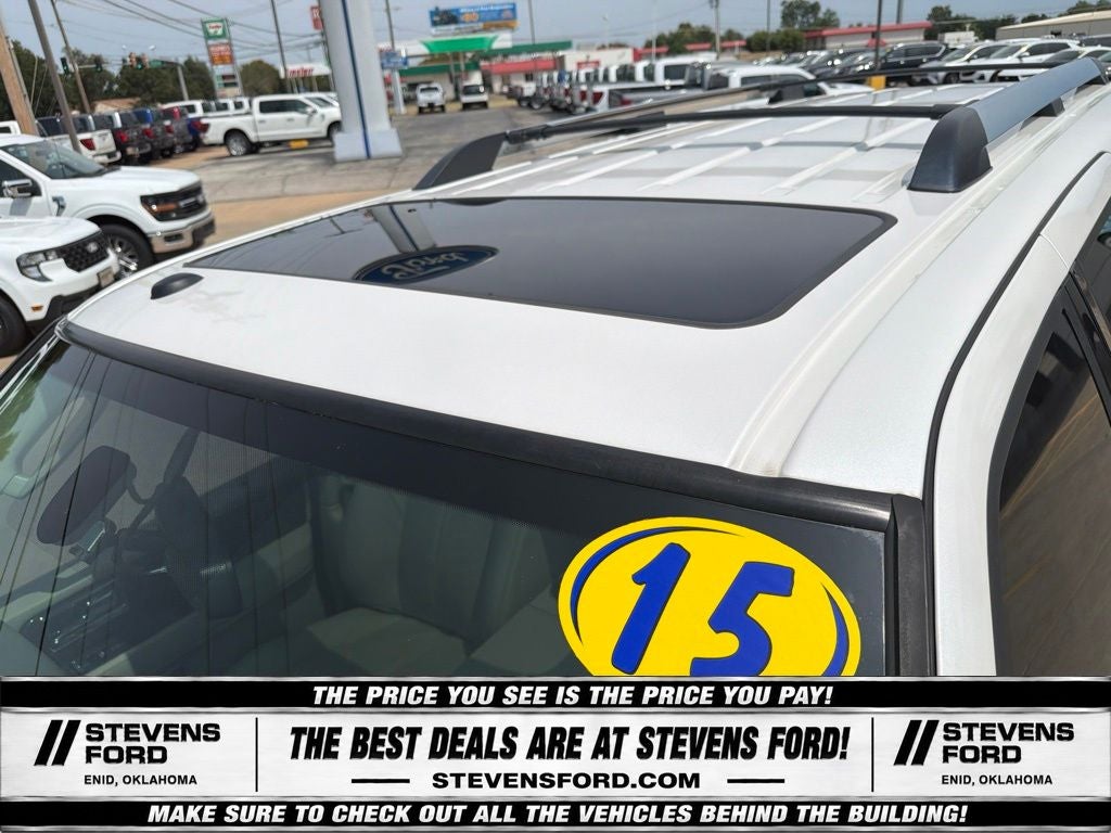 2015 Lincoln Navigator L Base
