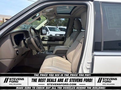 2015 Lincoln Navigator L Base
