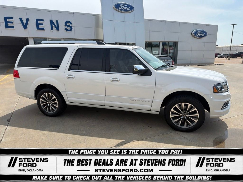 2015 Lincoln Navigator L Base