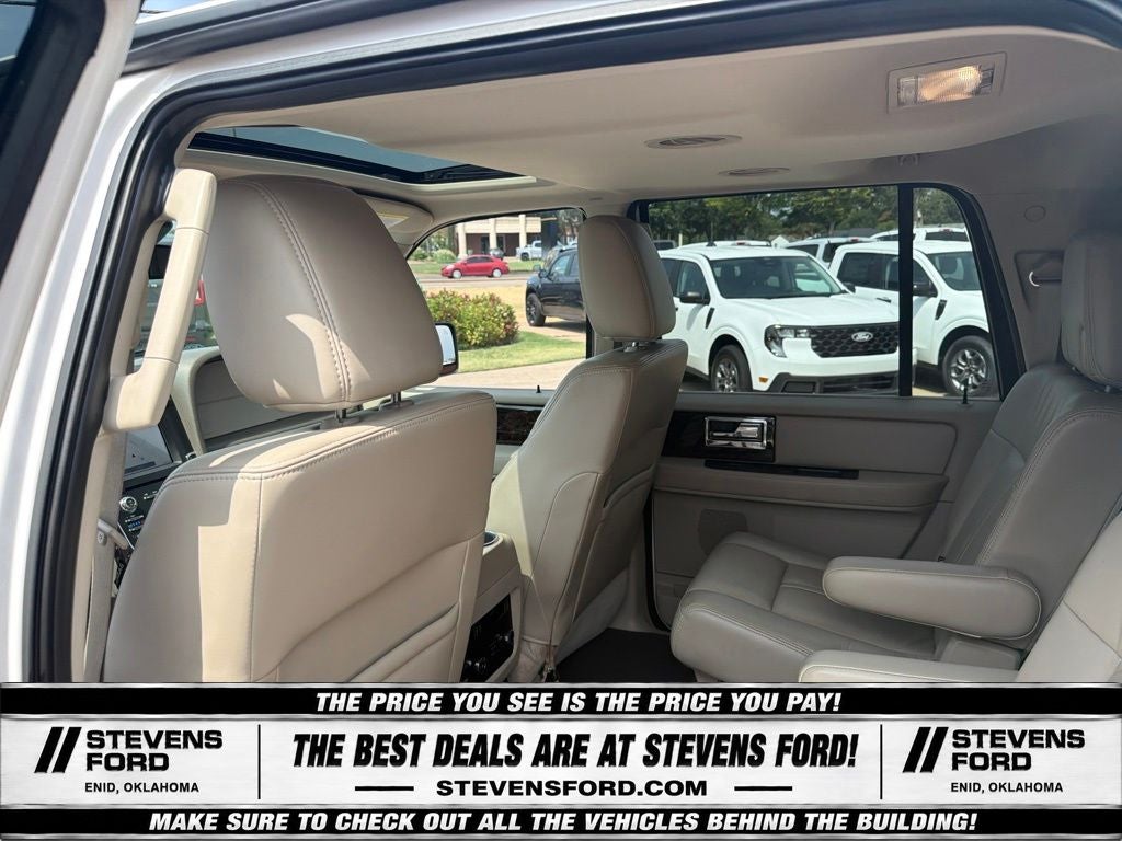 2015 Lincoln Navigator L Base