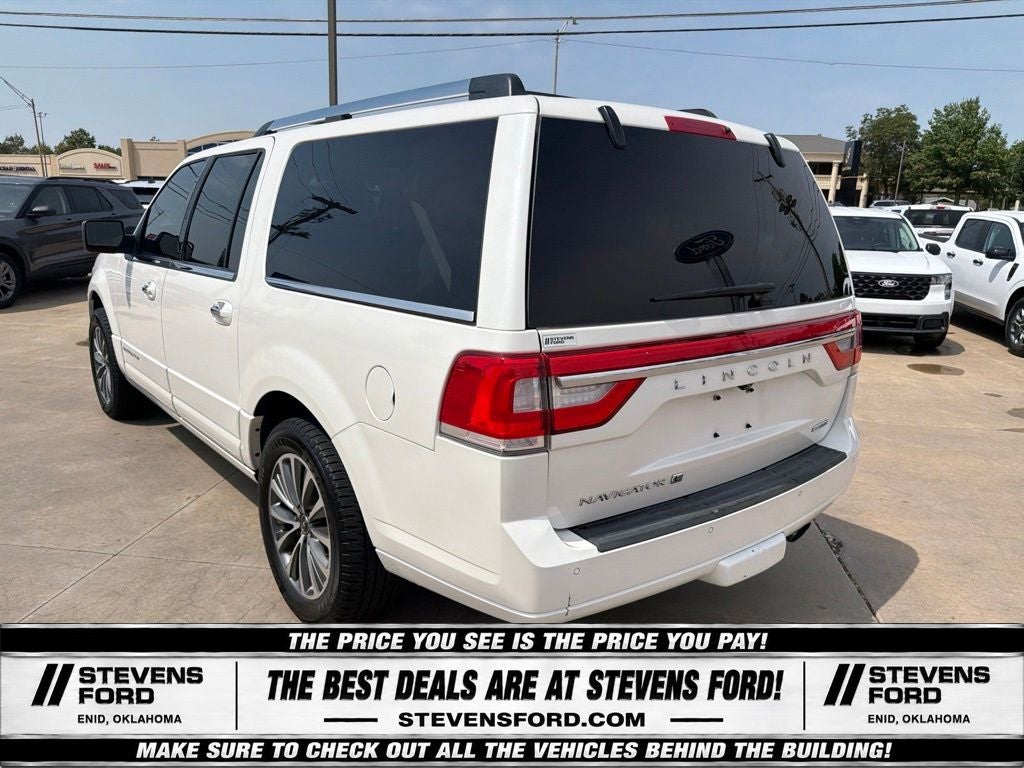2015 Lincoln Navigator L Base