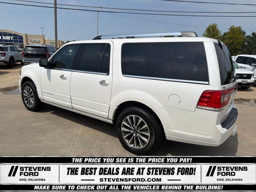 2015 Lincoln Navigator L Base