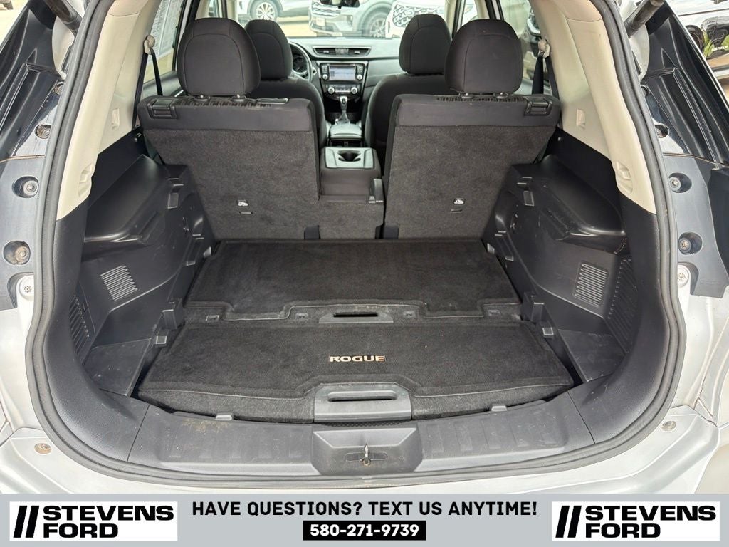 2017 Nissan Rogue SV