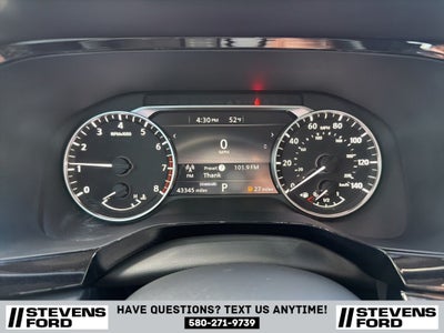 2022 Nissan Pathfinder SV