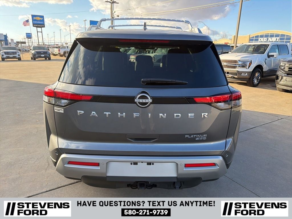 2024 Nissan Pathfinder Platinum