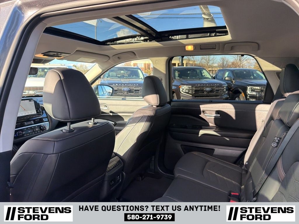 2024 Nissan Pathfinder Platinum