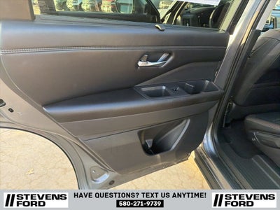 2024 Nissan Pathfinder Platinum