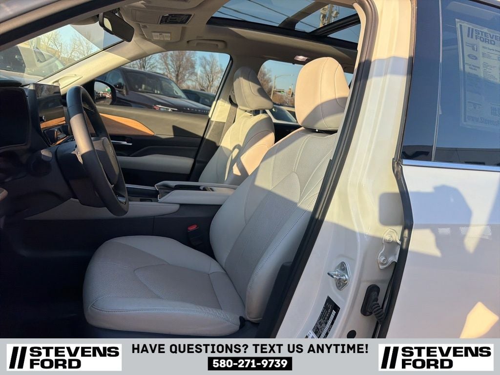 2024 Toyota Grand Highlander Base