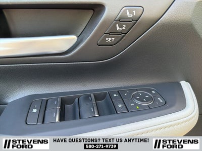 2024 Toyota Grand Highlander Base