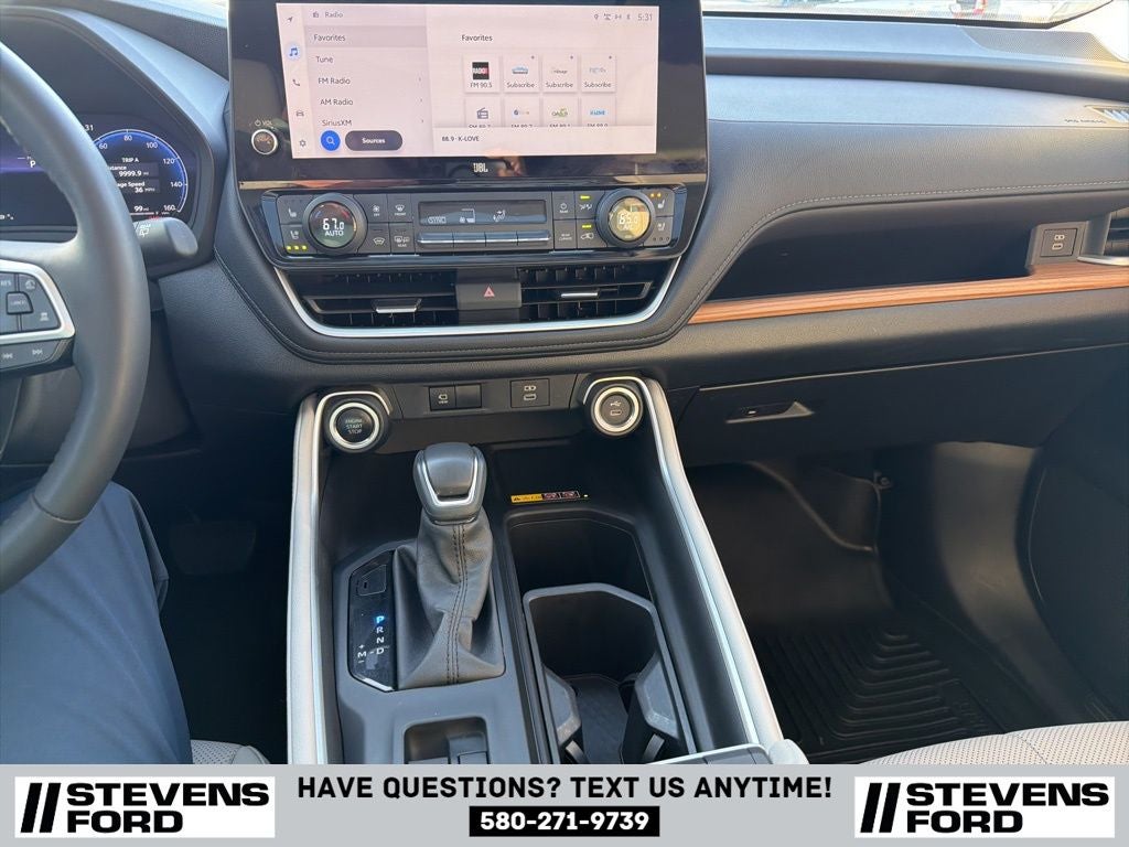 2024 Toyota Grand Highlander Base