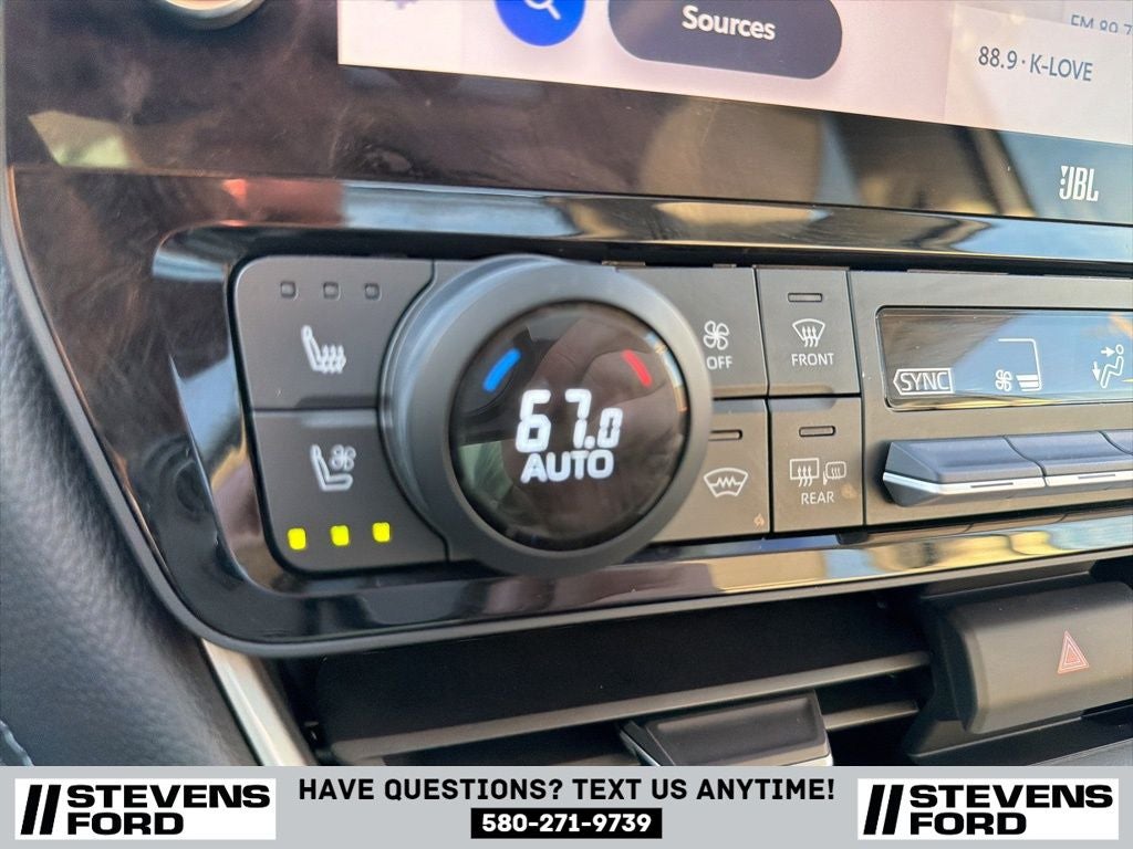 2024 Toyota Grand Highlander Base