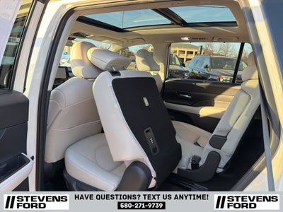 2024 Toyota Grand Highlander Base