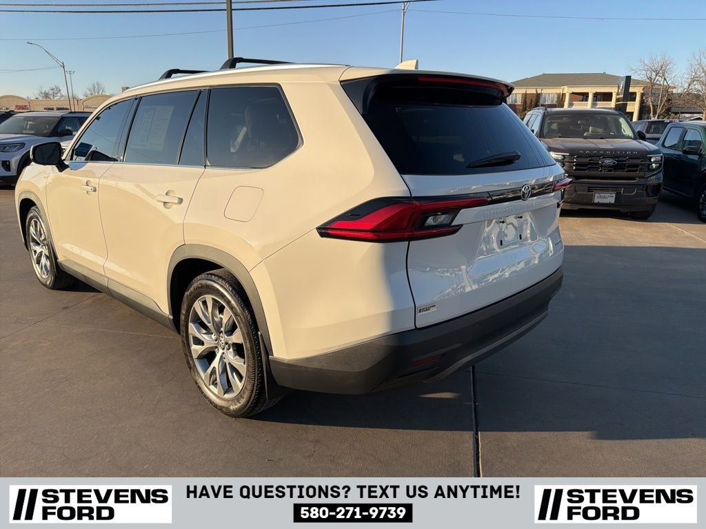 2024 Toyota Grand Highlander Base