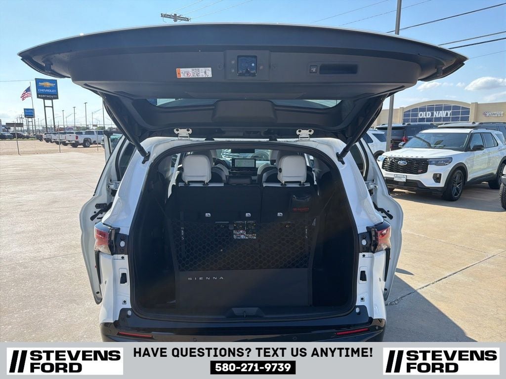 2026 Toyota Sienna XSE 7 Passenger