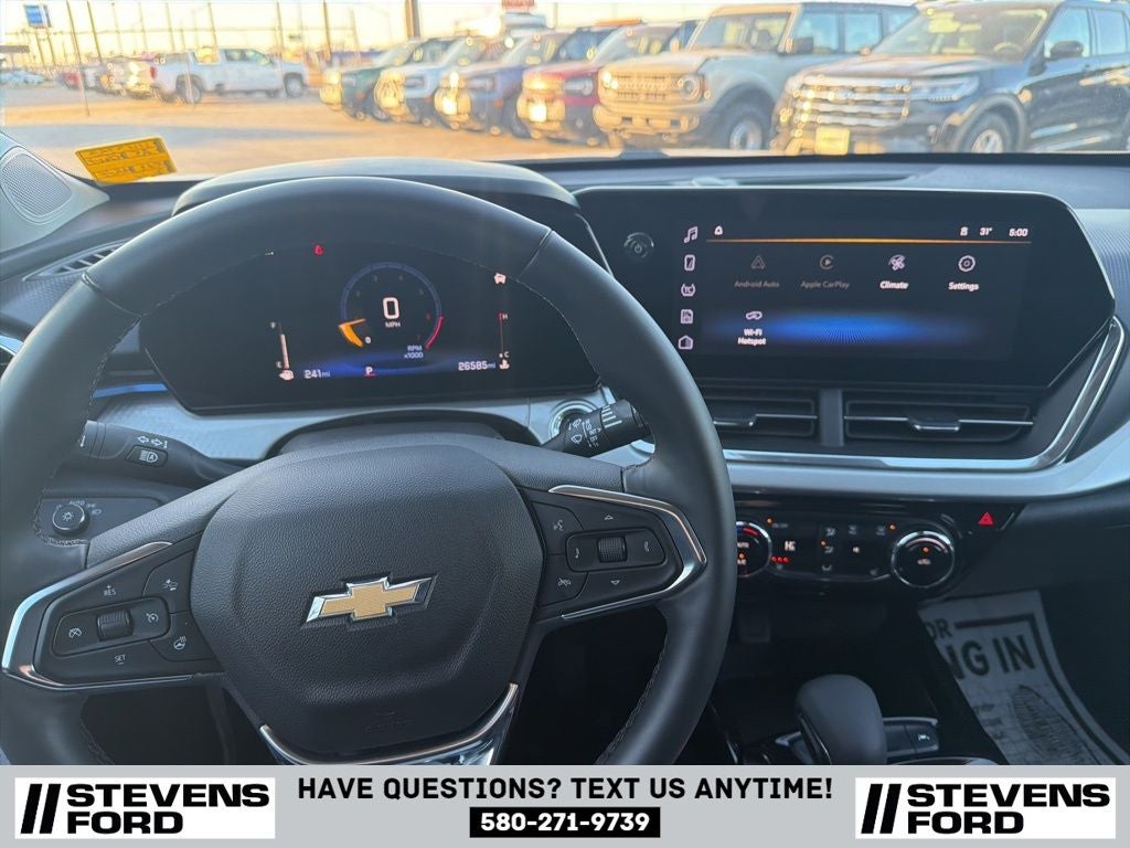 2025 Chevrolet Trax LT