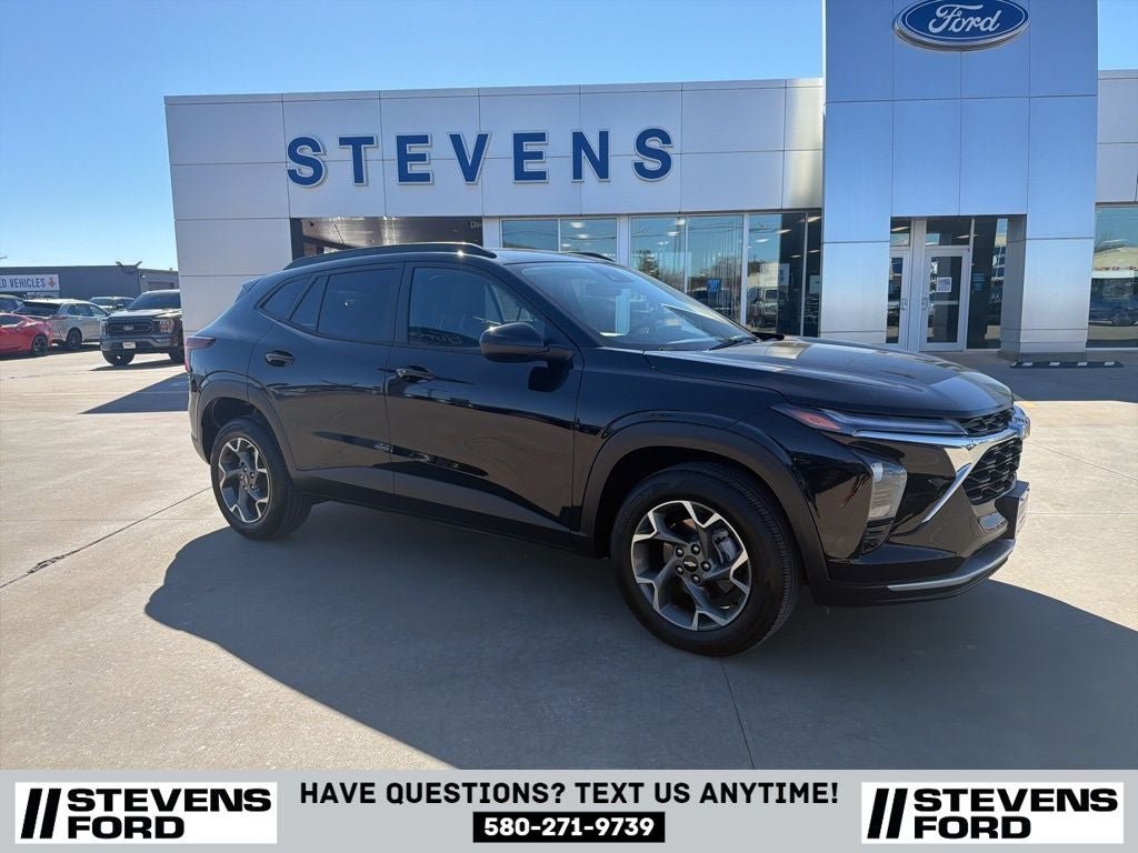 2025 Chevrolet Trax LT