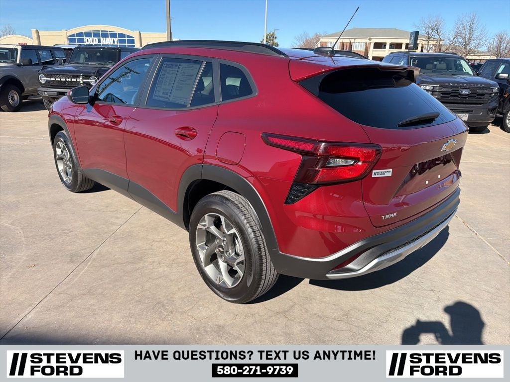 2025 Chevrolet Trax LT