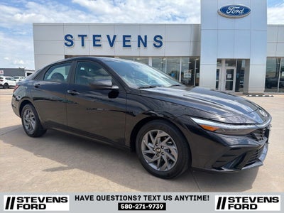 2024 Hyundai Elantra SEL