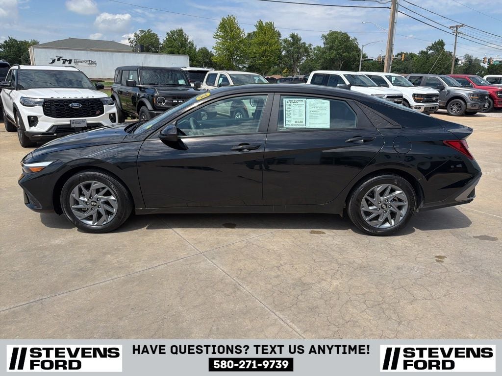 2024 Hyundai Elantra SEL