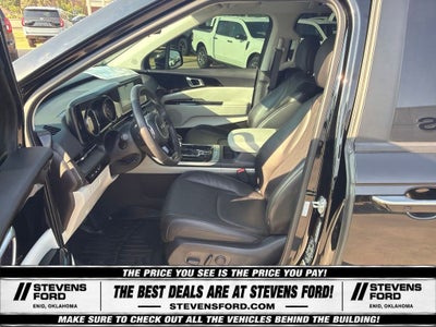 2024 Kia Carnival EX