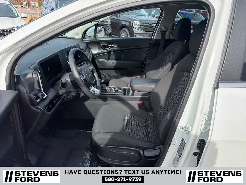 2024 Kia Sportage LX