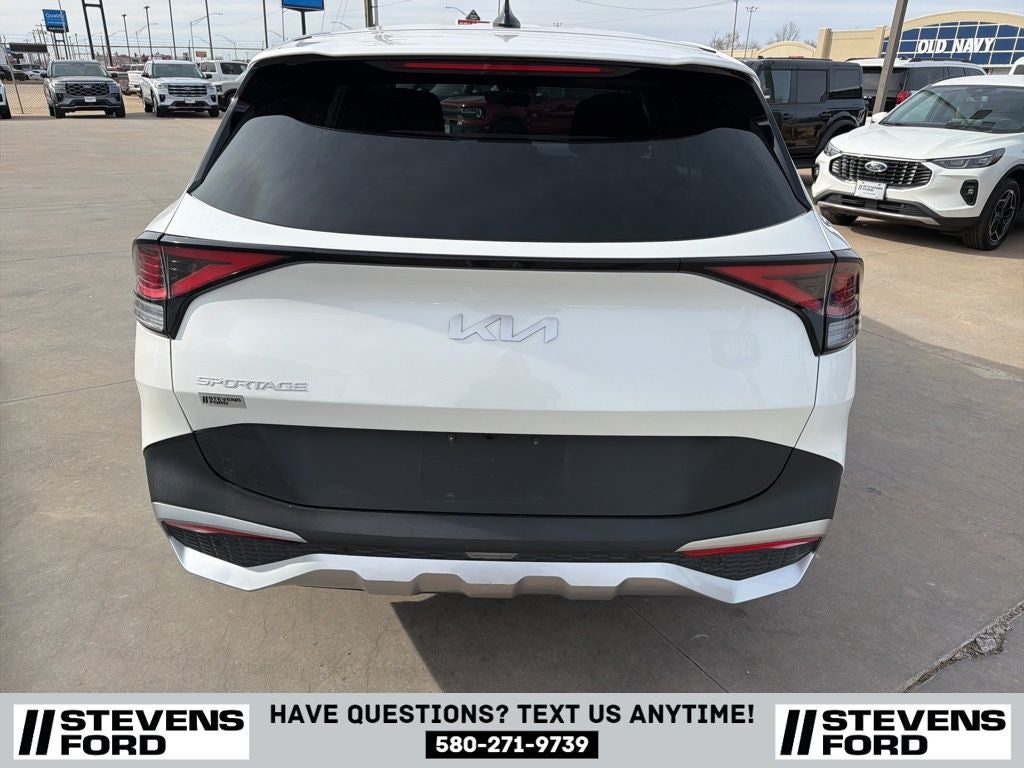 2024 Kia Sportage LX