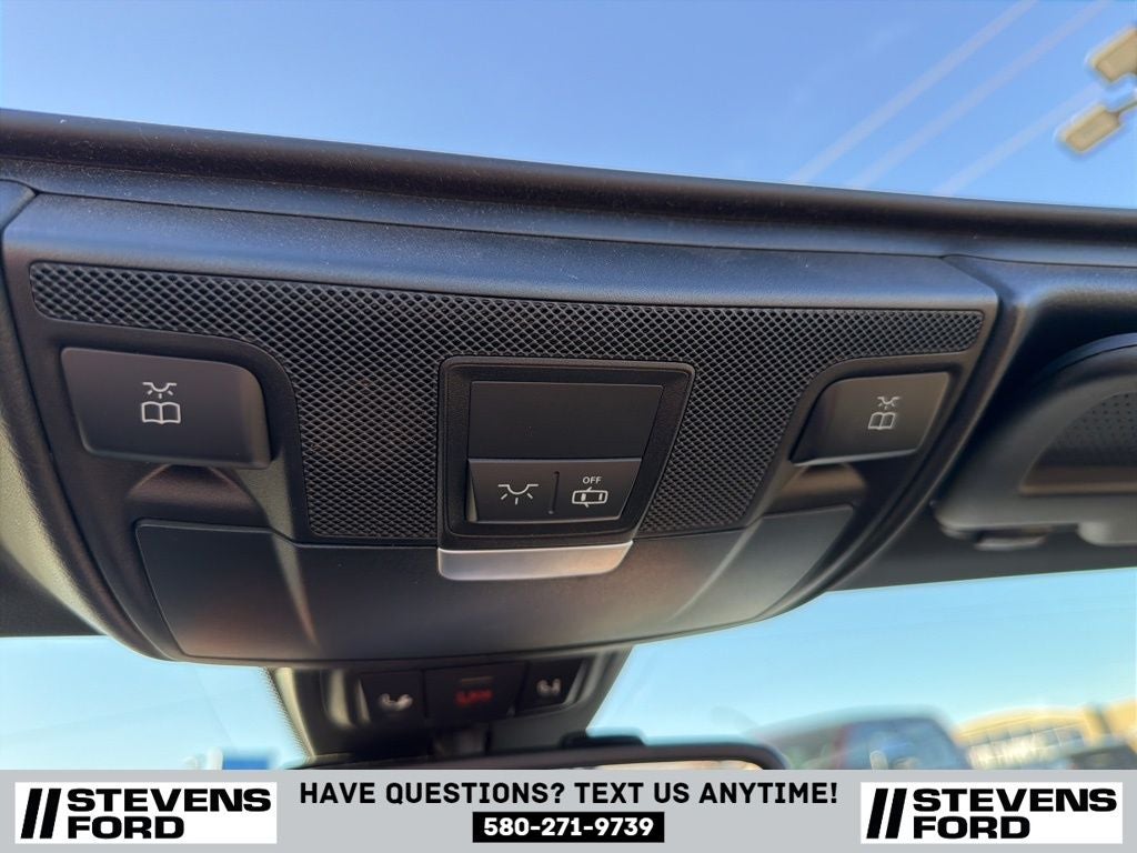 2017 Mercedes-Benz SLC SLC 300