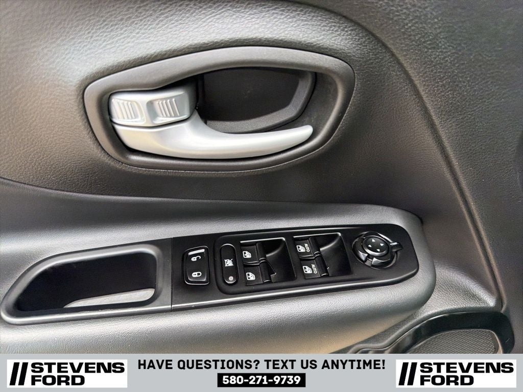 2023 Jeep Renegade Altitude
