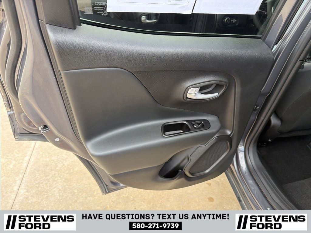 2023 Jeep Renegade Altitude